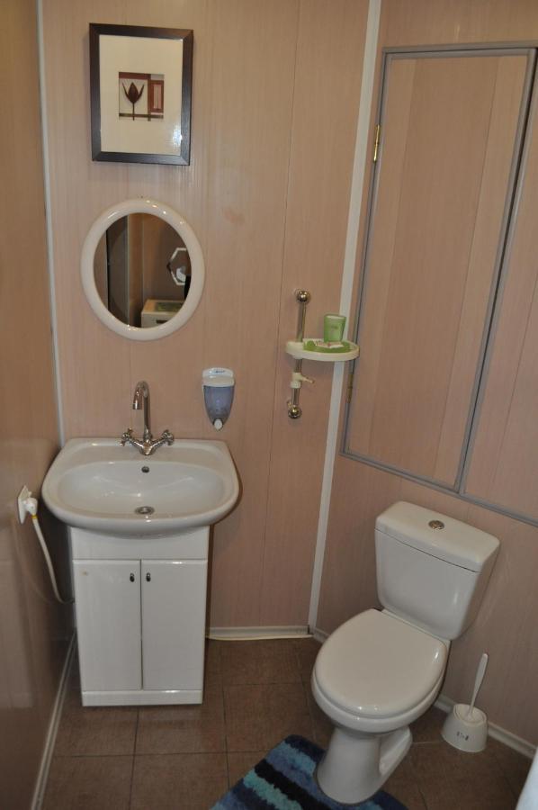 Spacious Apartment With Balcony Kremenčuk Esterno foto