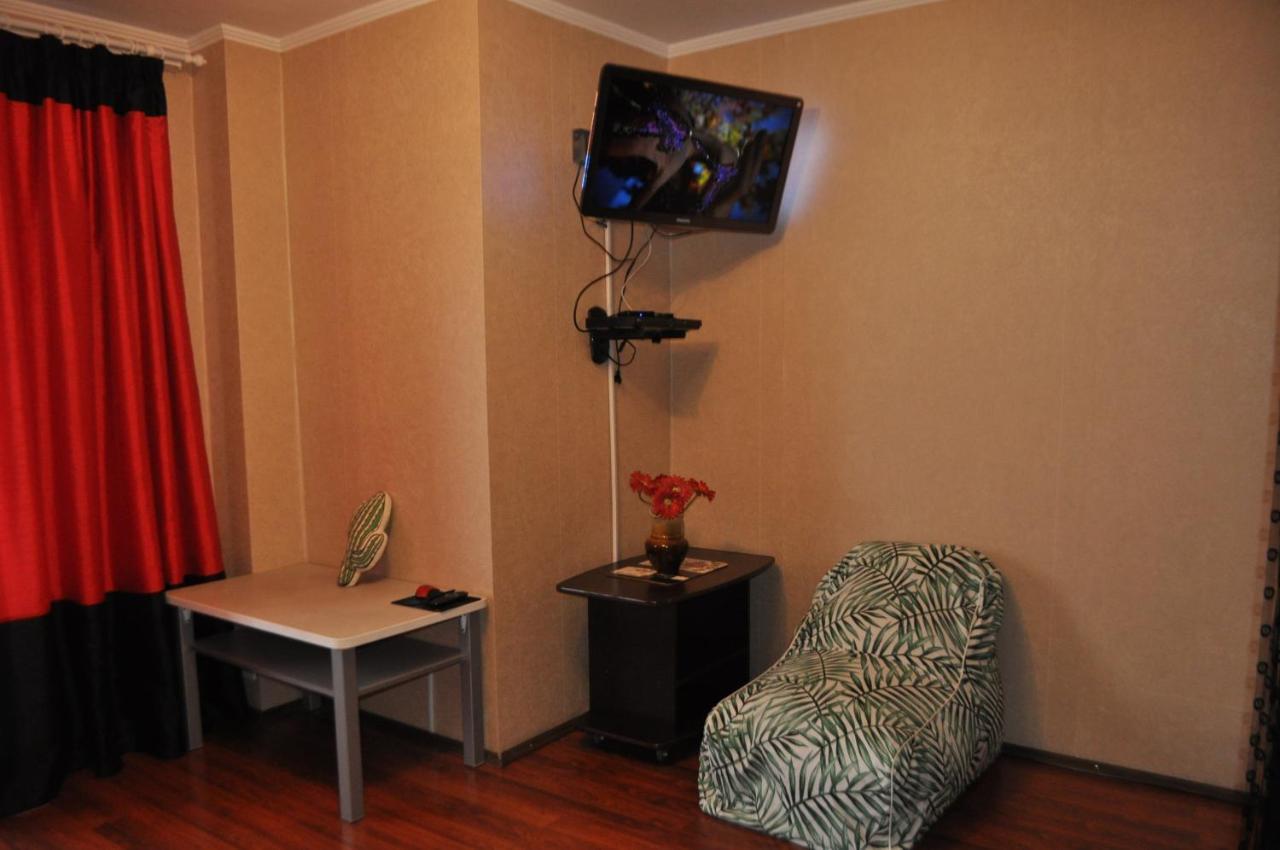 Spacious Apartment With Balcony Kremenčuk Esterno foto