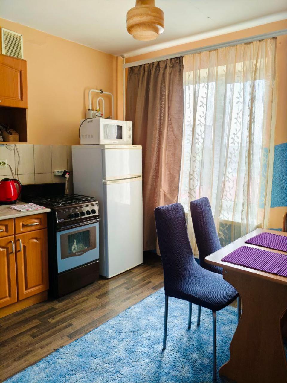 Spacious Apartment With Balcony Kremenčuk Esterno foto